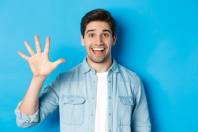 5 причин использовать флизелиновые обои для отделки стен
